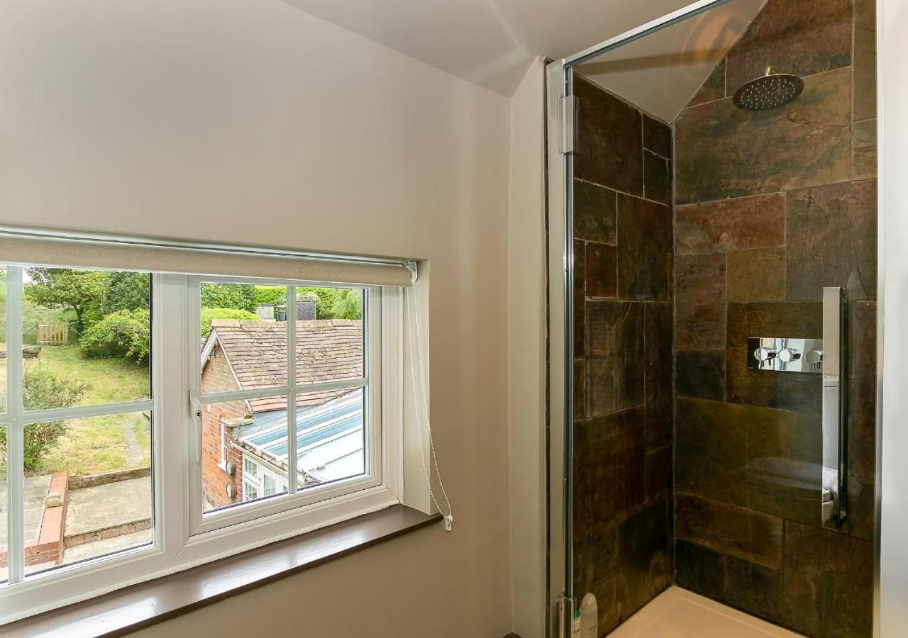 Lodge Farm - Stunning 3 Bed With Large Garden! Beckley  Exterior photo