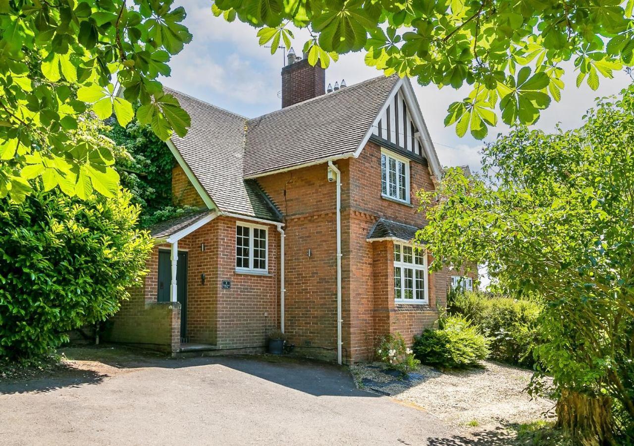 Lodge Farm - Stunning 3 Bed With Large Garden! Beckley  Exterior photo