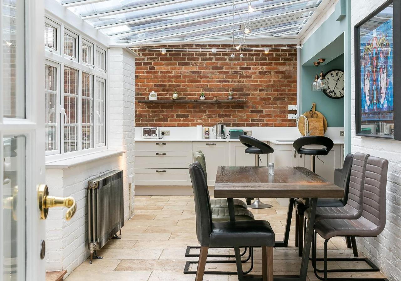 Lodge Farm - Stunning 3 Bed With Large Garden! Beckley  Exterior photo