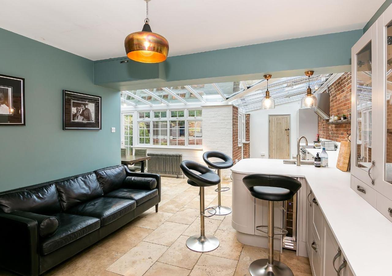 Lodge Farm - Stunning 3 Bed With Large Garden! Beckley  Exterior photo