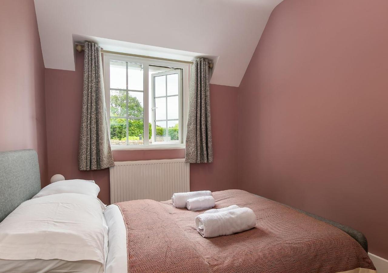 Lodge Farm - Stunning 3 Bed With Large Garden! Beckley  Exterior photo